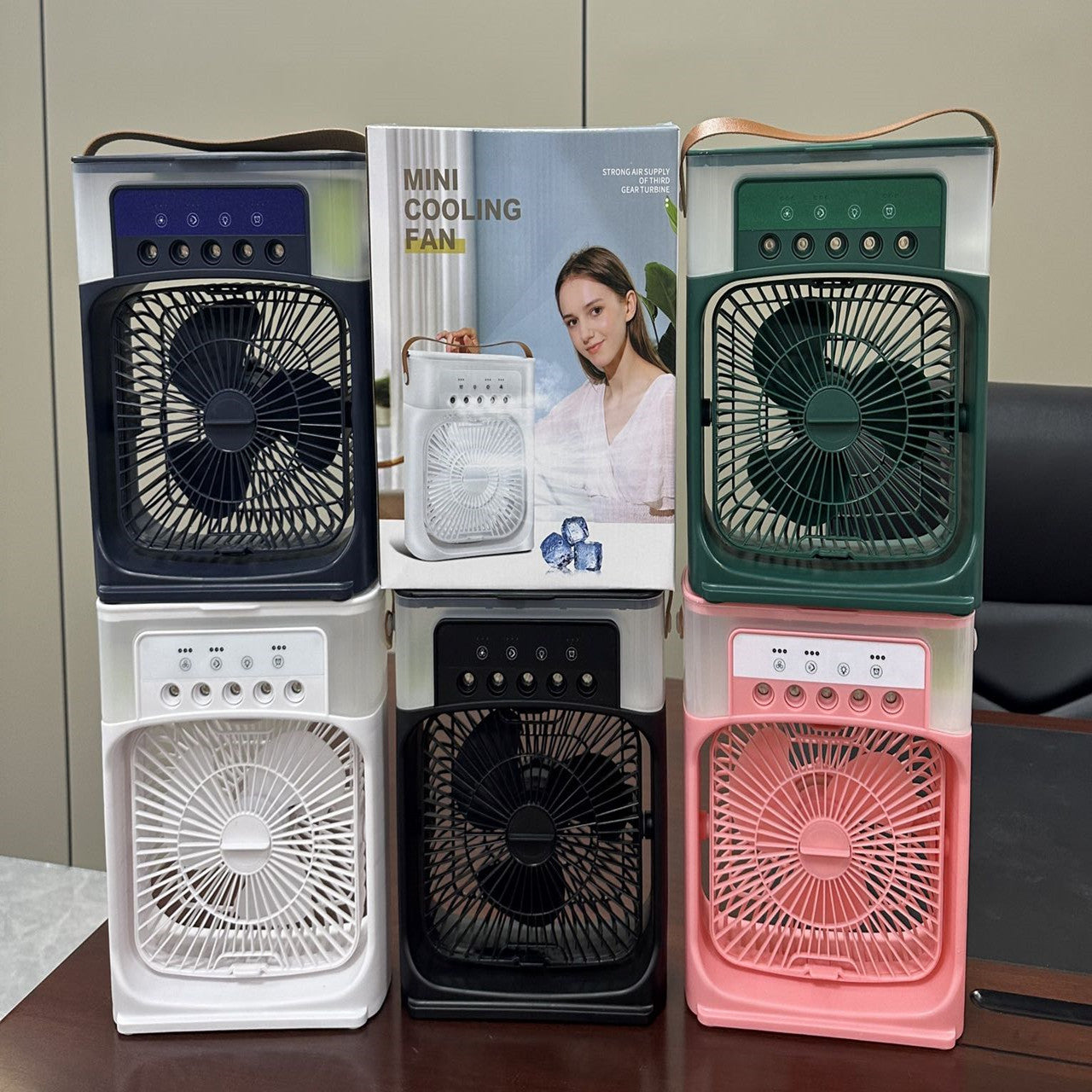 USB Desktop Humidifying Spray Fan