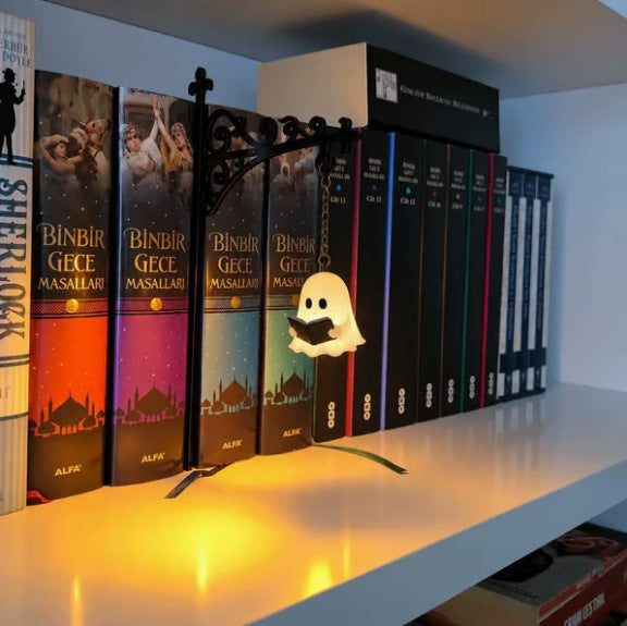 Ghost Bookshelf Lantern Iron Decorative Bookshelf Lamp
